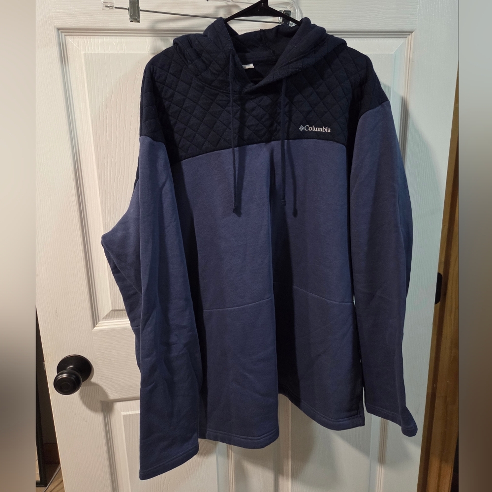 Columbia Men's Two-Tone Hoodie
